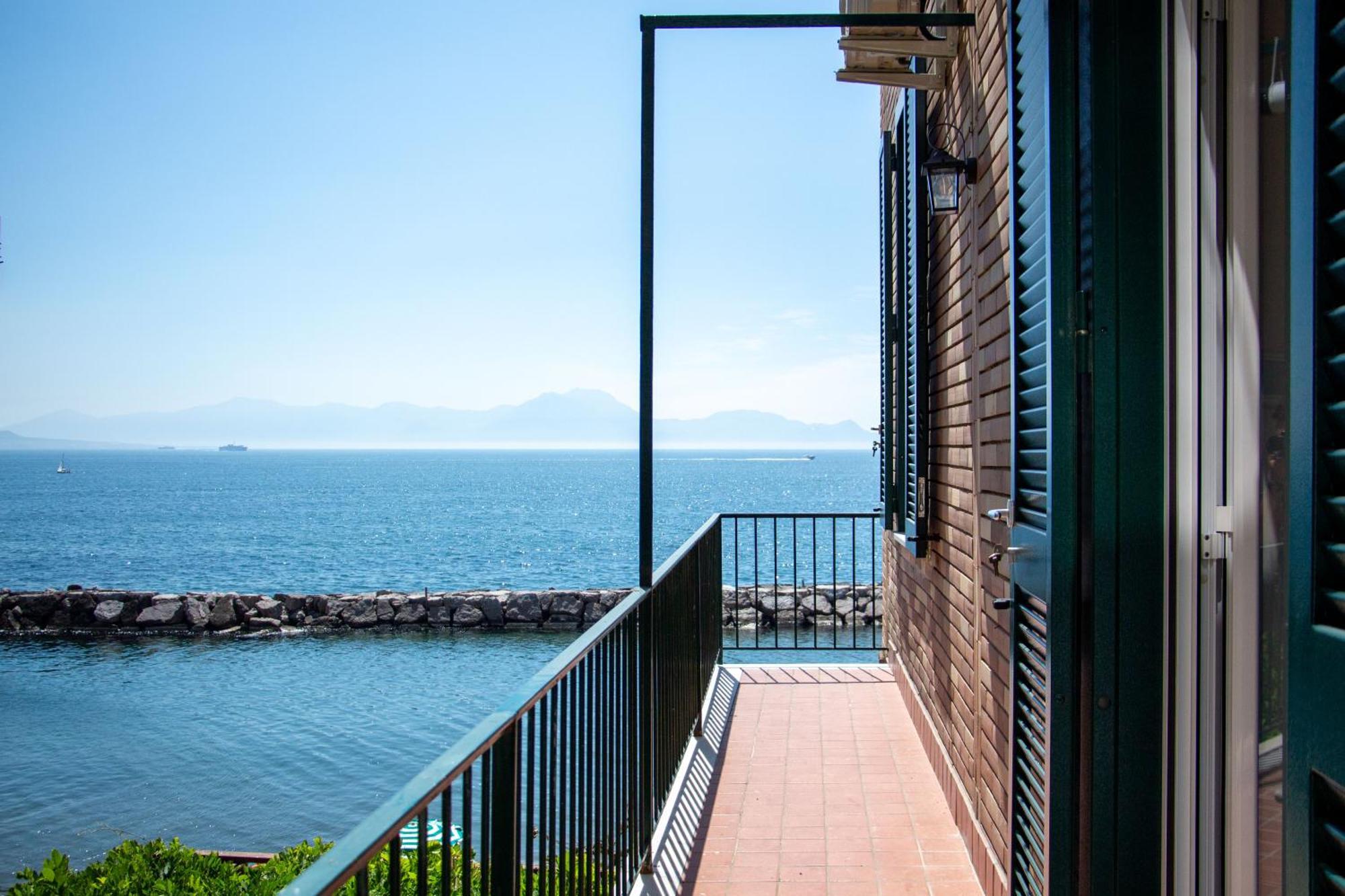 Wanderlust Aria Di Mare Apartment Napoli Ngoại thất bức ảnh