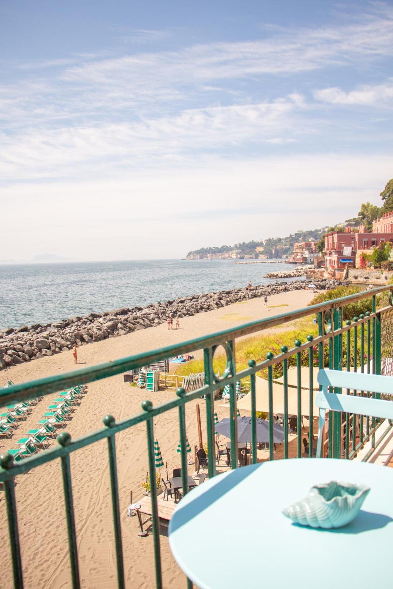 Wanderlust Aria Di Mare Apartment Napoli Ngoại thất bức ảnh