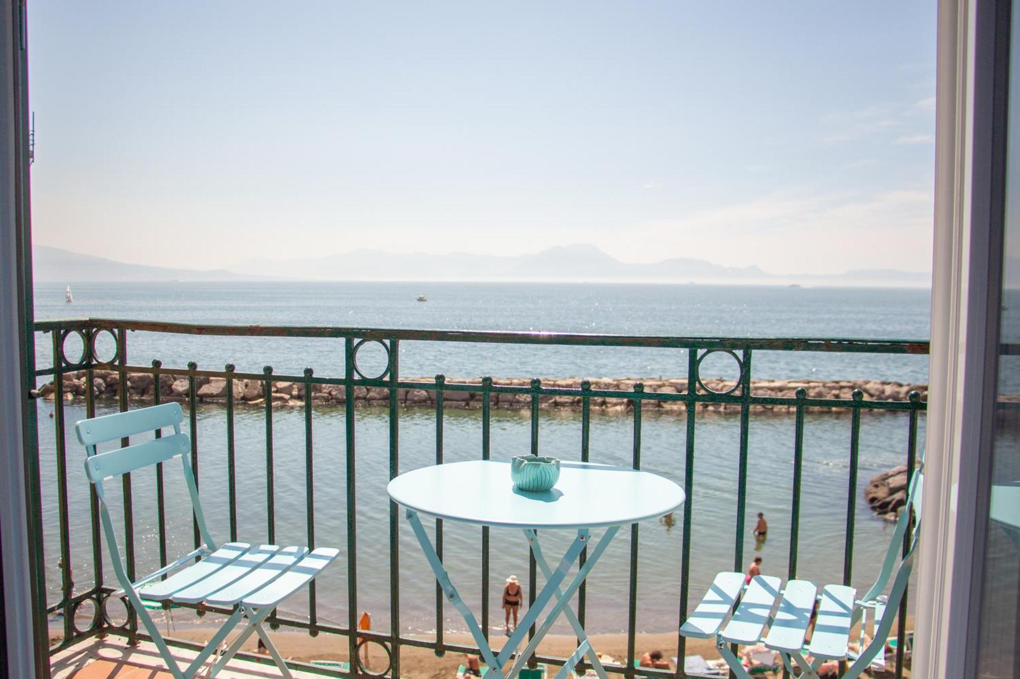Wanderlust Aria Di Mare Apartment Napoli Ngoại thất bức ảnh